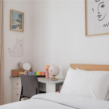 Veeve - Master Of Minimalism * París