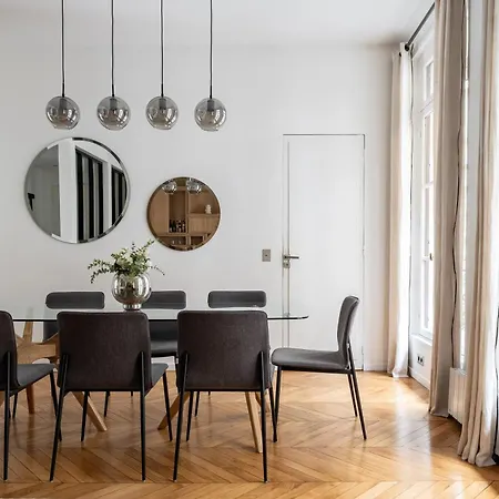 Veeve - Master Of Minimalism París